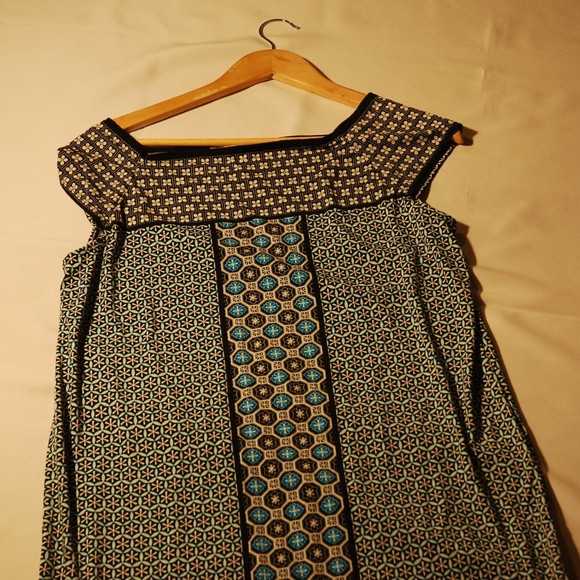 Simple Shift Geometric Dress - Picture 8 of 8